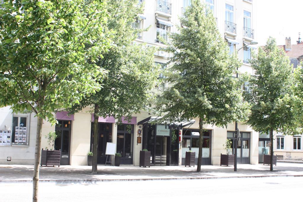 Hotel L'Univers Reims Exterior photo